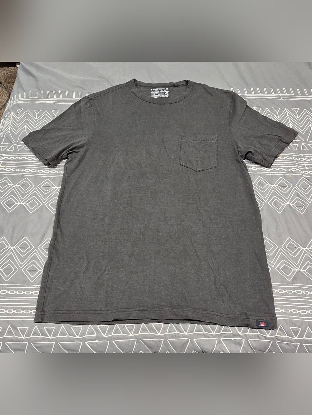 Faherty Mens Sunwashed Organic Pocket Tee Size Medium